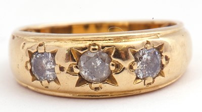 Lot 55 - Three stone diamond ring featuring three round...