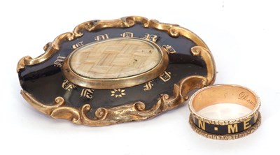 Lot 126 - Mixed Lot: Antique gold and enamel memorium...