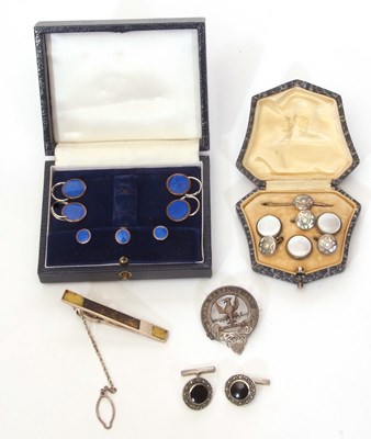 Lot 196 - Mixed lot including a part cased hallmarked...