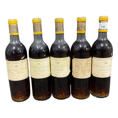 Lot 136 - Three bottles of 1961 Château d'yquem