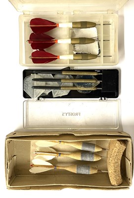 Lot 64 - A mixed lot of vintage boxed darts, to include:...