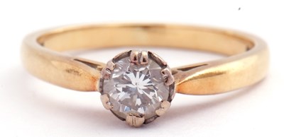 Lot 103 - 18ct gold single stone diamond ring, a round...