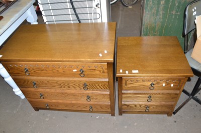 Lot 850 - Modern oak four drawer chest and accompanying...