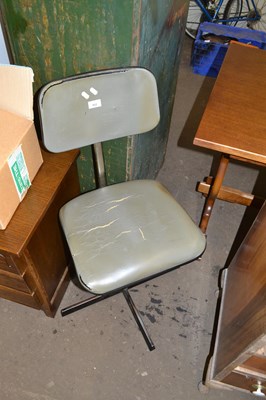 Lot 852 - Vintage metal framed swivel chair