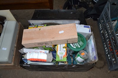 Lot 883 - One box of various garage clearance items