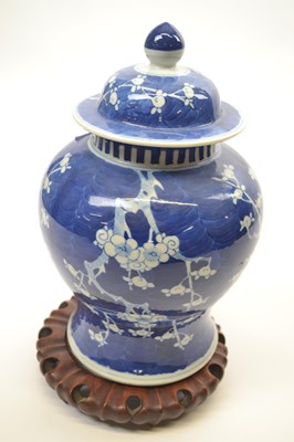 Lot 331 - Chinese porcelain ginger jar and cover on...