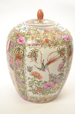 Lot 332 - Large Chinese porcelain jar and cover...
