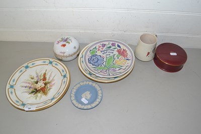 Lot 30 - Mixed Lot: Worcester plates, Poole Pottery...