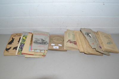 Lot 126 - Quantity of albums of cigarette cards