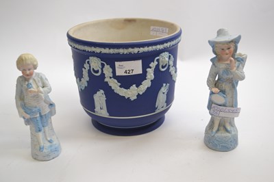 Lot 427 - 20th Century Wedgwood jardiniere together with...