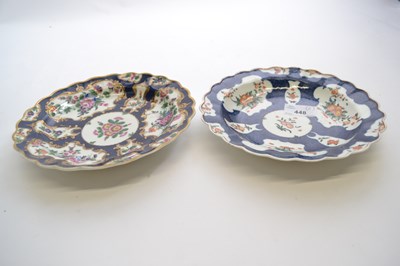Lot 448 - Two 18th Century Worcester plates, the blue...
