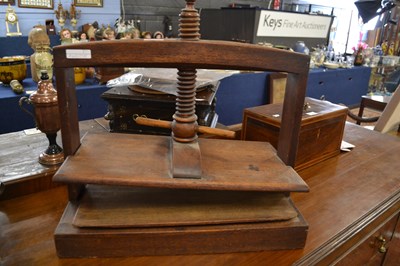 Lot 621 - 19th Century oak table top press with turned...