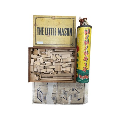 Lot 213 - 'The Little Mason' vintage boxed wooden...