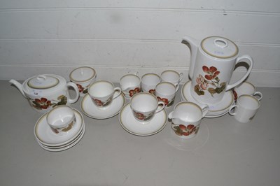 Lot 138 - Quantity of Suzie Cooper tea and table wares