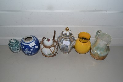 Lot 147 - Mixed Lot: Various ginger jars, assorted vases...