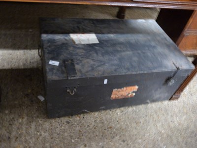 Lot 283 - Metal trunk