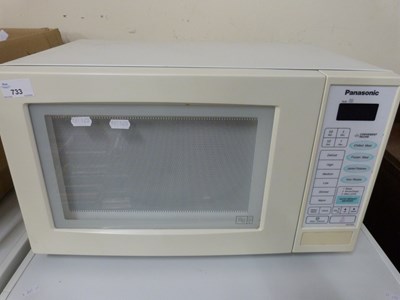 Lot 733 - Panasonic microwave