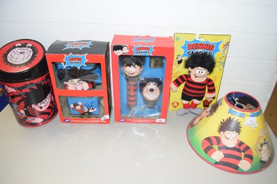Lot 32 - Mixed Lot: Beano related items to include...