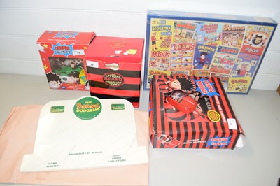 Lot 35 - Mixed Lot: Beano and Dennis the Menace items...