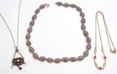 Lot 302 - Mixed Lot: Austro-Hungarian pendant necklace,...
