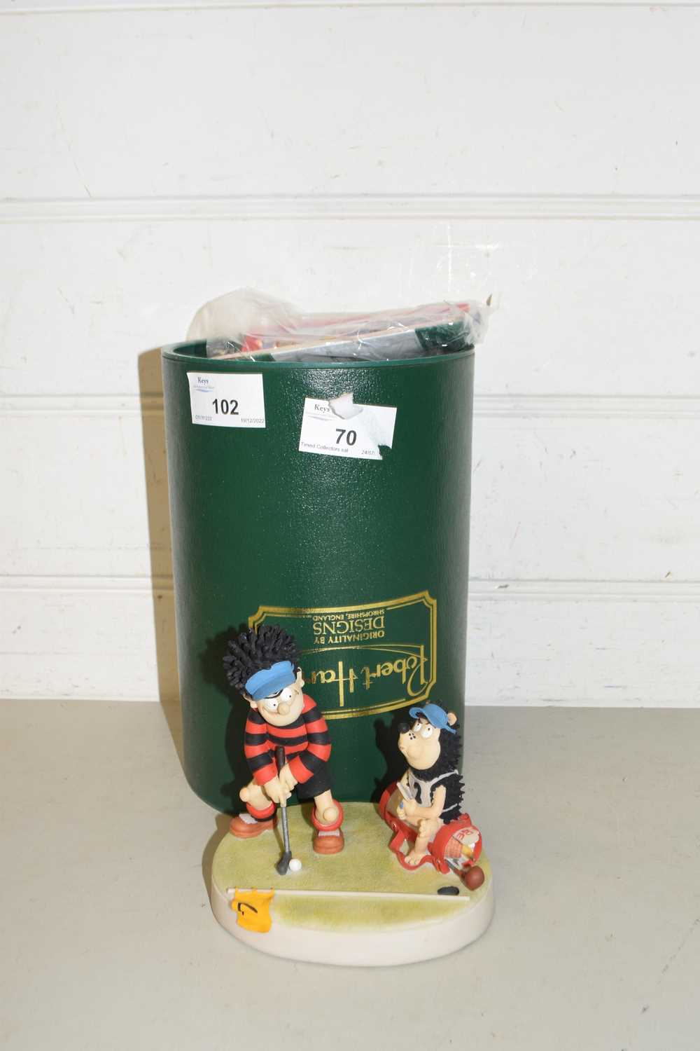 Lot 102 - Robert Harrop Beano/Dandy collection figure...