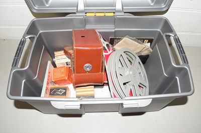 Lot 161 - Plastic tool box containing a vintage Eumig...