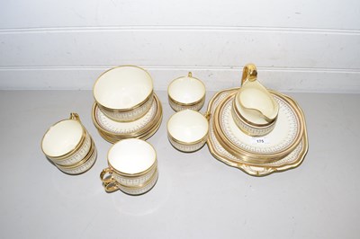 Lot 175 - Quantity of Grosvenor gilt decorated tea wares