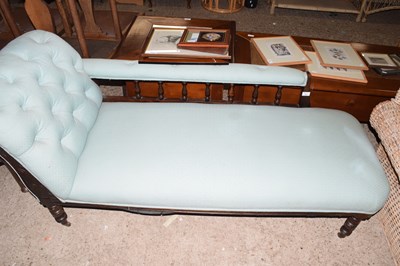 Lot 227 - Late Victorian chaise longue