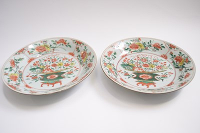 Lot 315 - A pair of 18th century Chinese porcelain...