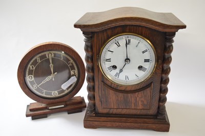 Lot 388 - Oak mantel clock together with a Smiths Art...