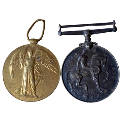 Lot 5 - First World War British George V medal pair to...