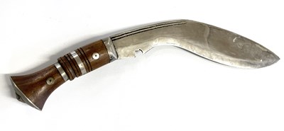 Lot 73 - 20th Century Nepalese kukri knife with double...