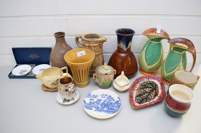 Lot 16 - MIXED LOT VARIOUS CERAMICS TO INCLUDE PAIR OF...