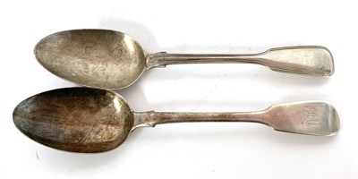 Lot 22 - Mixed Lot: Victorian silver fiddle and thread...