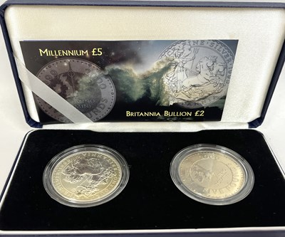 Lot 356 - A pair of commemorative proof coins in case,...