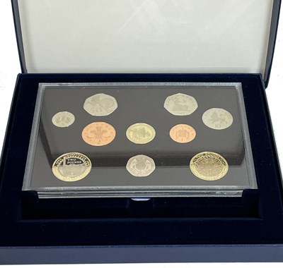 Lot 358 - A 2004 UK boxed set of proof coinage