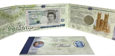 Lot 370 - A Royal Mint Bank of England set of five pound...