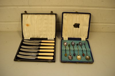 Lot 91 - CASE OF BEAN END COFFEE SPOONS TOGETHER WITH A...
