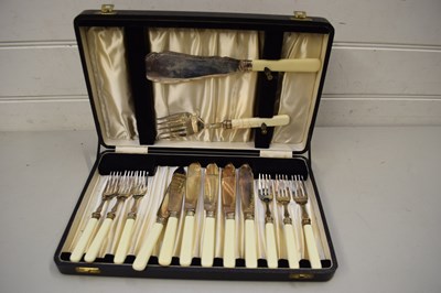 Lot 98 - CASE OF SILVER PLATED FISH CUTLERY WITH SERVERS