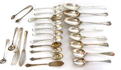 Lot 95 - Mixed lot of silver flat ware to include three...