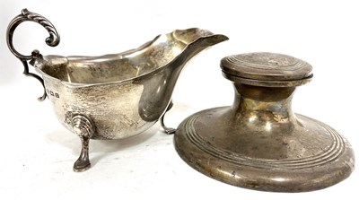 Lot 129 - Mixed Lot: George V silver sauce boat having a...