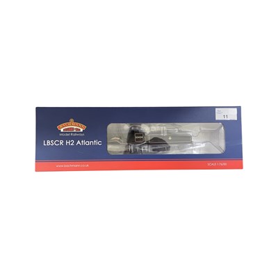 Lot 11 - A boxed Bachmann Branch-Line 00 gauge 31-921...