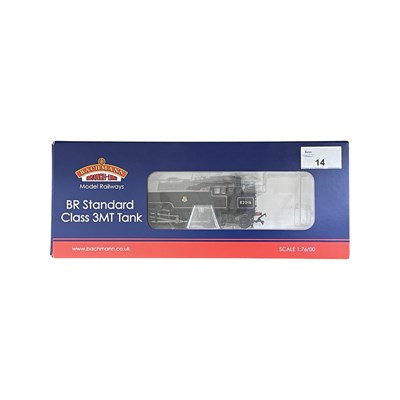 Lot 14 - A boxed Bachmann Branch-Line 00 gauge 31-977...