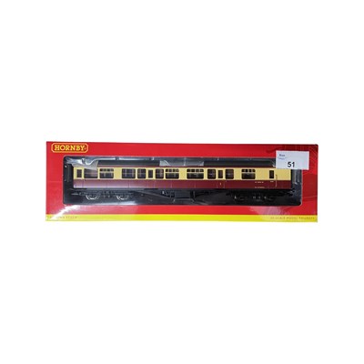 Lot 51 - A boxed Hornby 00 gauge R4408 BR Hawksworth...