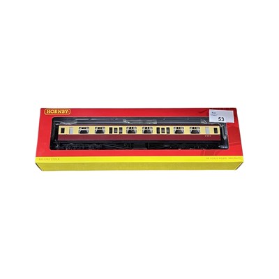 Lot 53 - A boxed Hornby 00 gauge  R4405 BR Hawksworth...