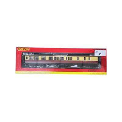 Lot 55 - A boxed Hornby 00 gauge R4406 BR Hawksworth...