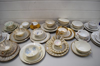 Lot 121 - LARGE COLLECTION VARIOUS 20TH CENTURY TEA CUP...