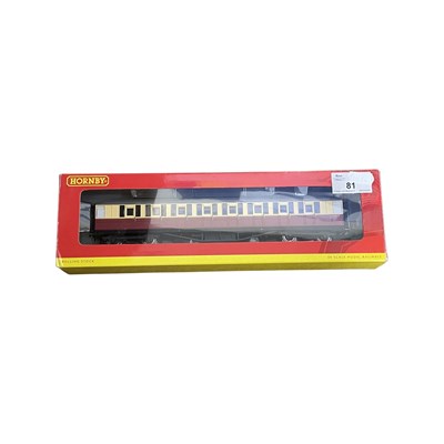 Lot 81 - A boxed Hornby 00 gauge R4180 BR 61ft 6in...