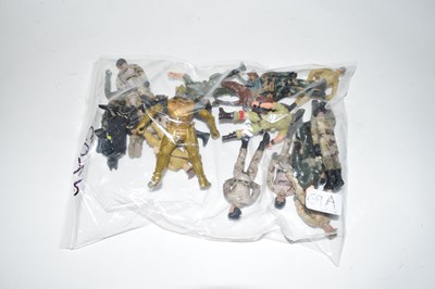 Lot 69A - Mixed Lot: Modern plastic figures