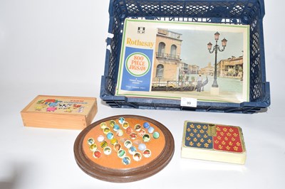 Lot 99 - Mixed Lot: Solitaire board, farm dominoes game,...